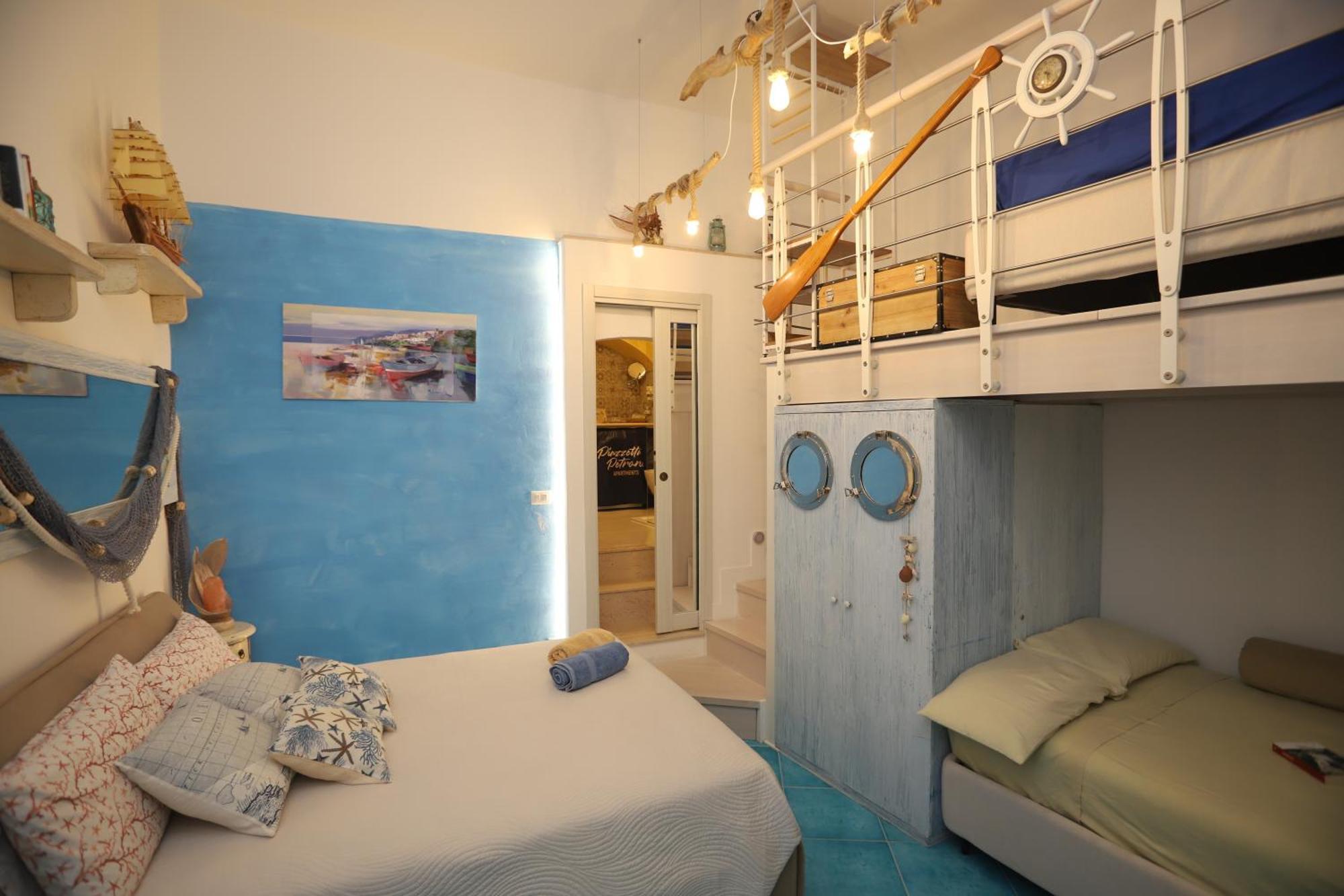 Piazzetta Petrone Apartments + Parking Vieste Exterior foto